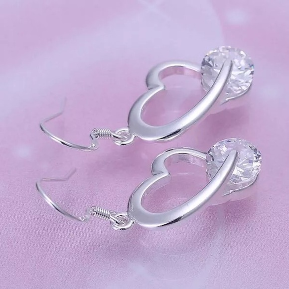 925 Sterling Silver Heart with Stone Earrings - Picture 2 of 4